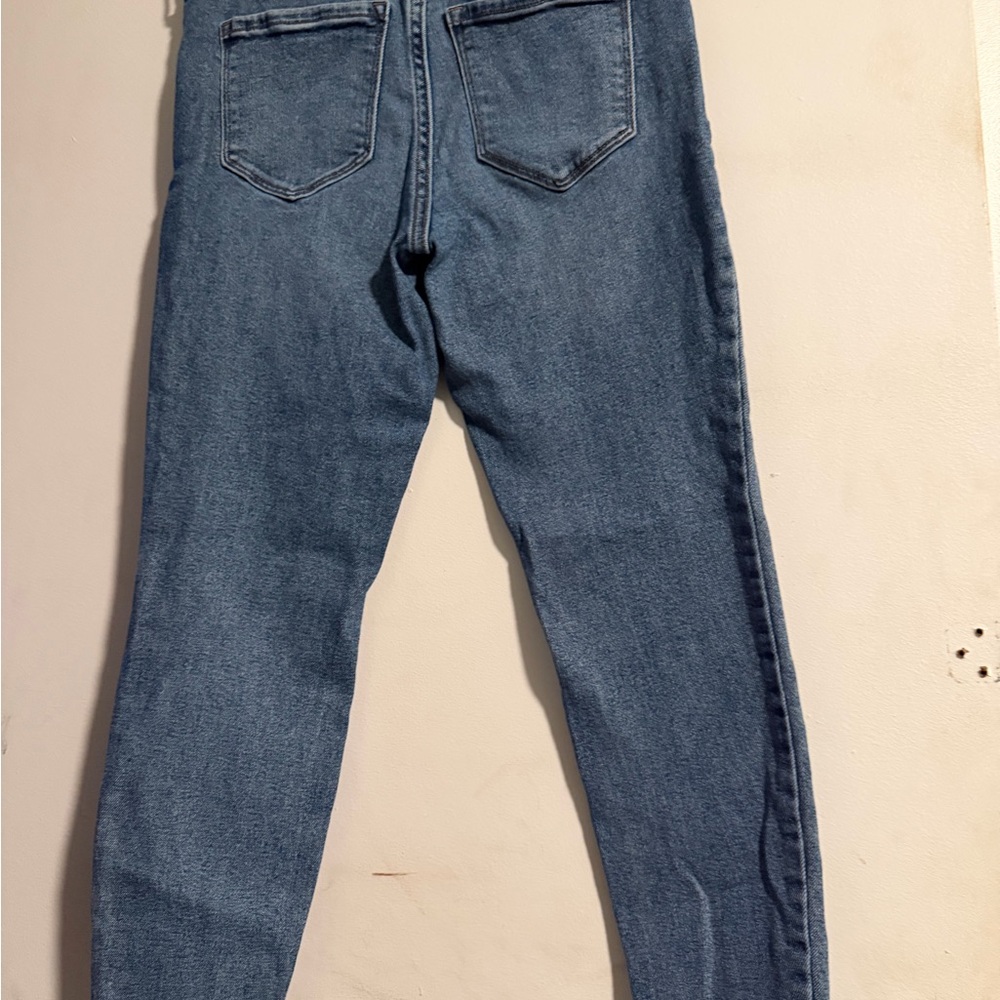 Old Navy Women's Skinny Button-Fly Jeans - Light Blue Denim - Picture 2 of 4